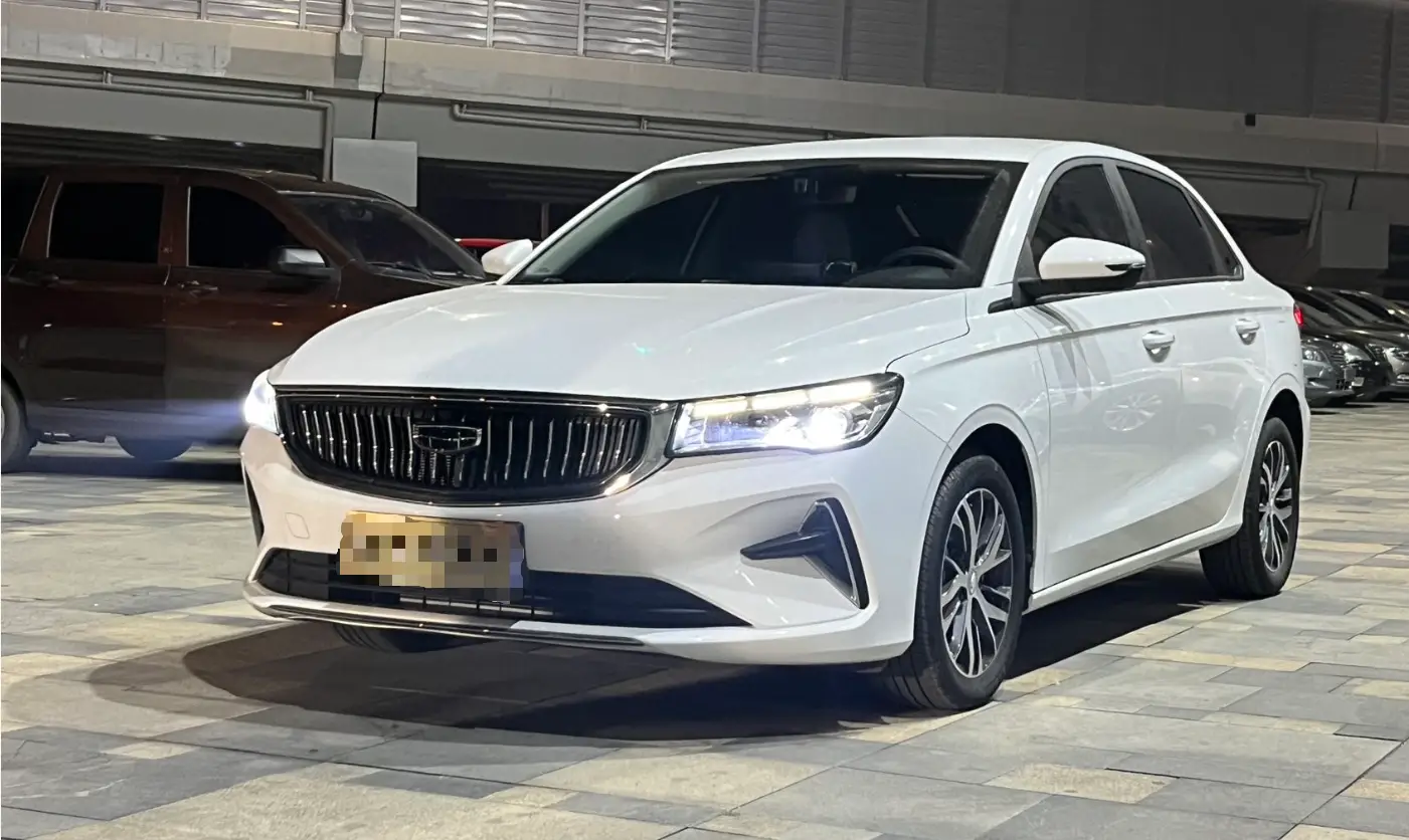 吉利汽车 帝豪 2023款 第4代冠军版 1.5L CVT豪华型